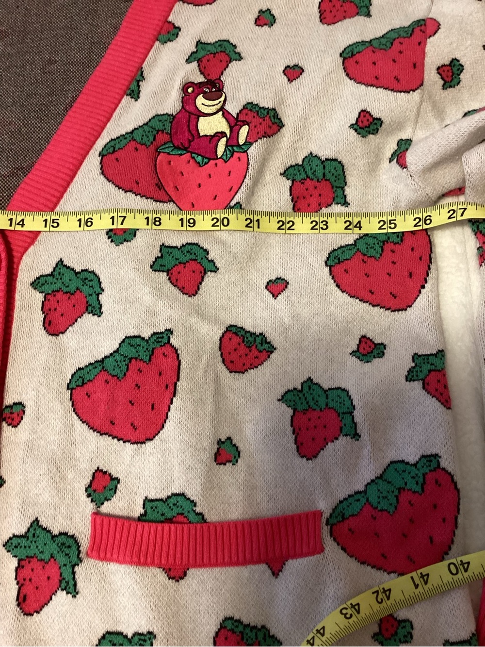 Pixar Cozy Lotso bear Strawberry Cardigan Sweater - Red/White, EUC, 3X - Picture 7 of 10